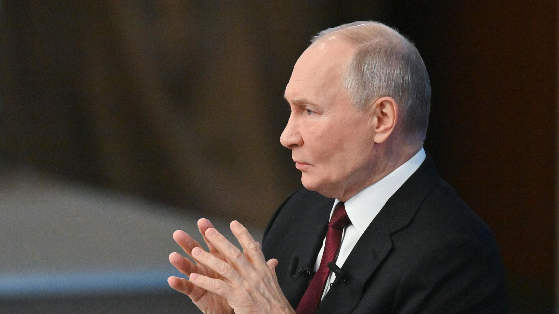 Путин попросил Володина подвести итоги работы Госдумы