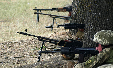 На Украине студенты будут учиться "защищать страну" на полигонах ВСУ