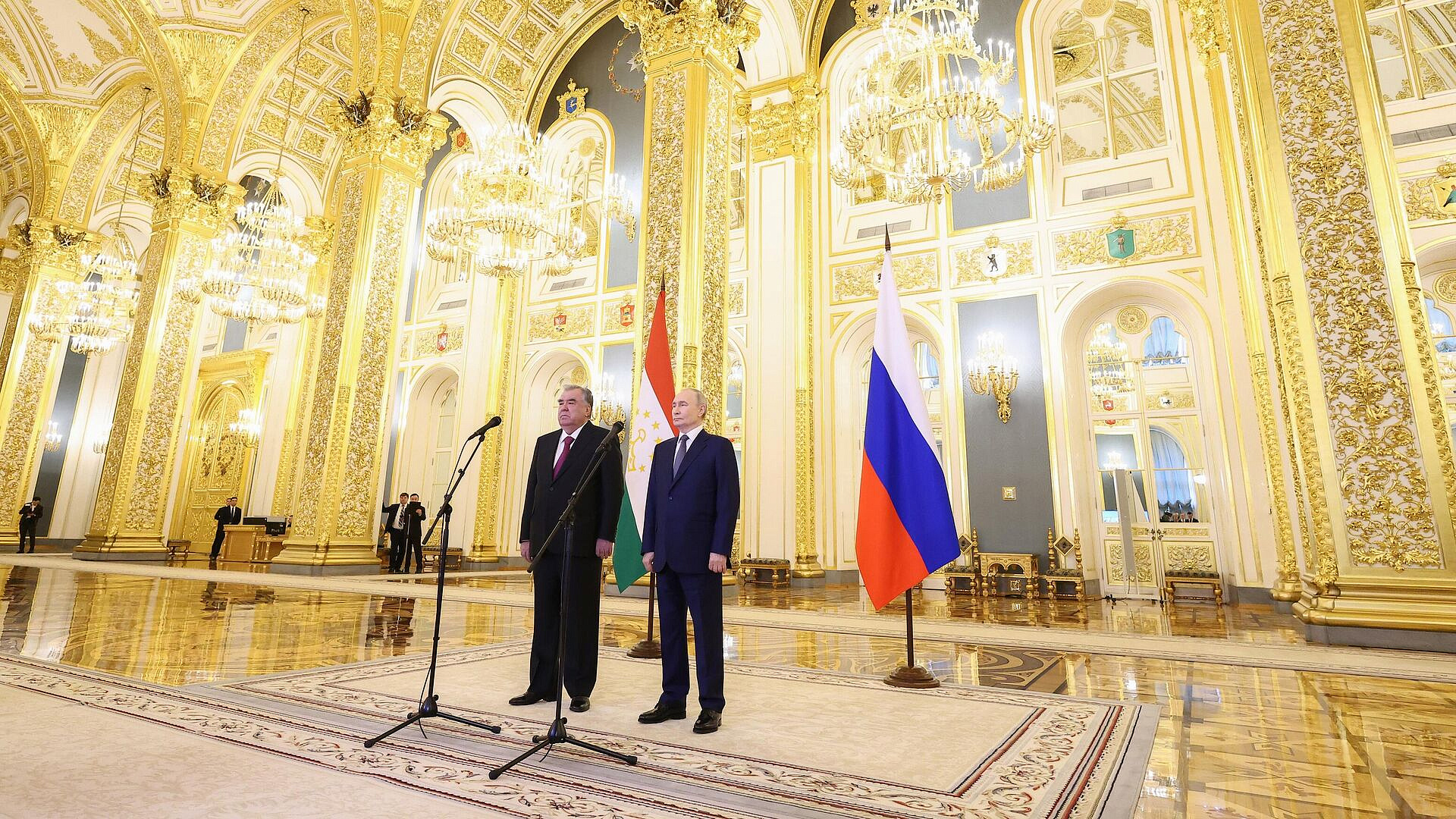 Путин отметил общность позиций России и Таджикистана Путин отметил общность позиций России и Таджикистана