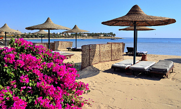 Названы страны, куда россияне поедут на отдых в апреле