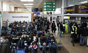 В аэропорту Краснодара задерживаются почти 30 рейсов