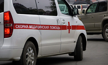 Во Владивостоке мужчина избил сотрудников скорой из-за обуви