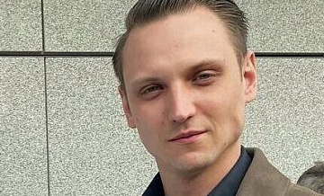 Адвоката Pussy Riot Дмитрия Захватова объявили в розыск