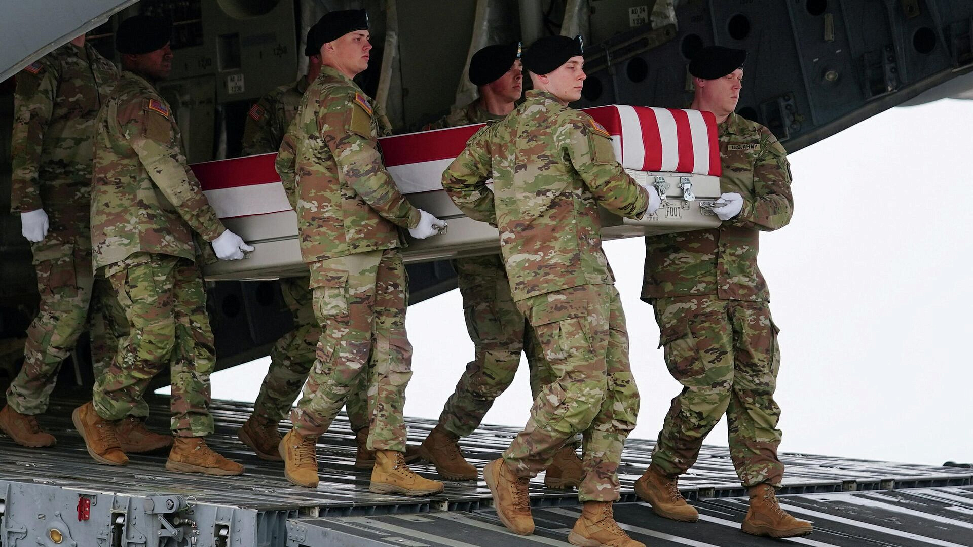 "Убить лидера". СМИ раскрыли, чем для США обернулась война в Иране