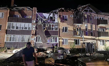 Власти рассказали, когда может завершиться ремонт дома в Приморско-Ахтарске