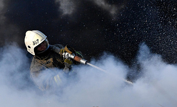 В Подмосковье ликвидировали открытое горение на текстильном складе