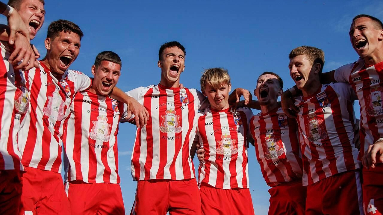 Смоленский футбольный клуб допустили к участию в Первенстве сезона