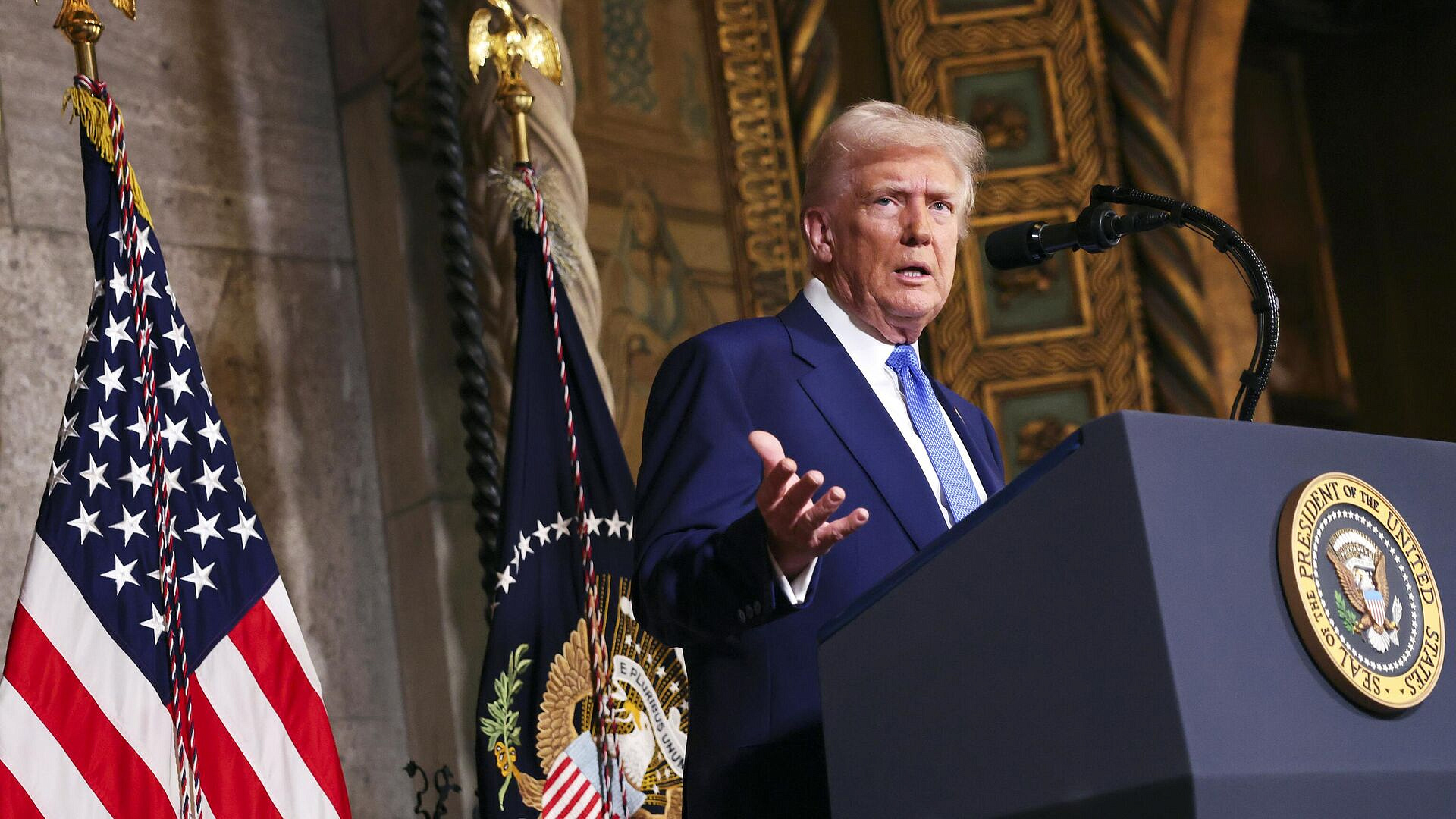 Трамп заявил, что не может поверить в свои же слова о Зеленском-диктаторе