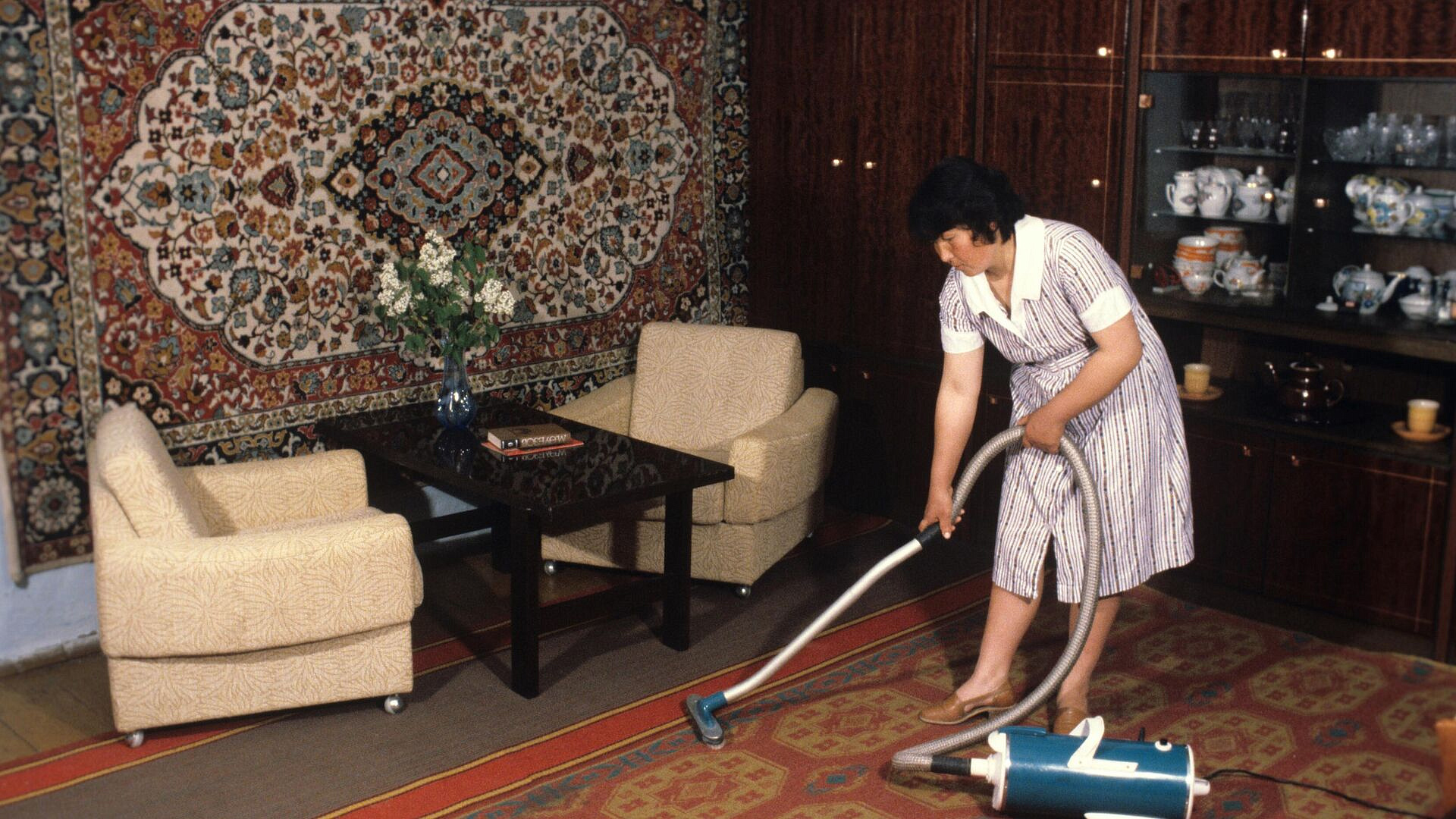 Почему дизайнеры советуют вернуть ковер на стену