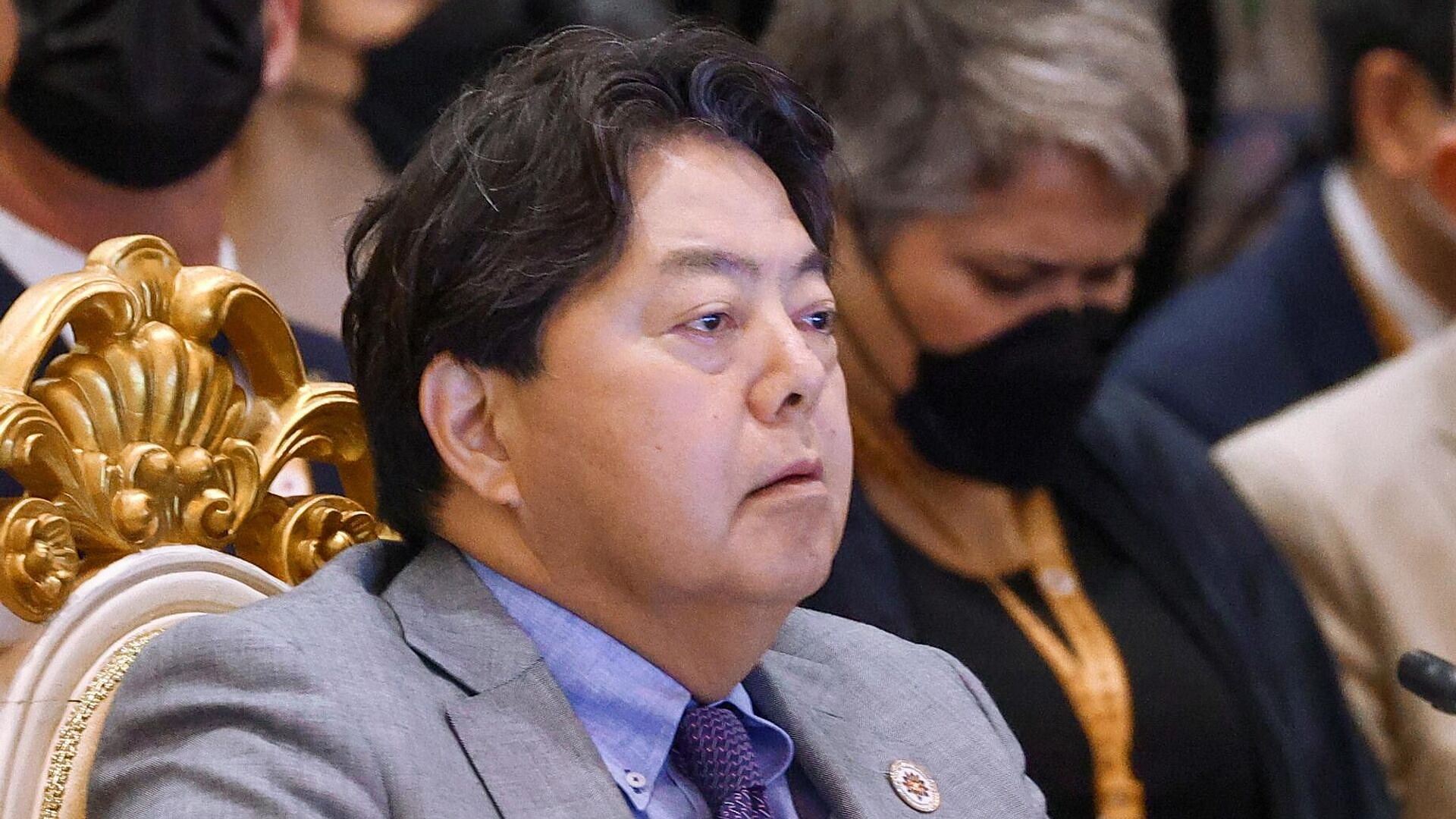 Японский генсек рассказал о характеристиках МБР, испытанной КНДР