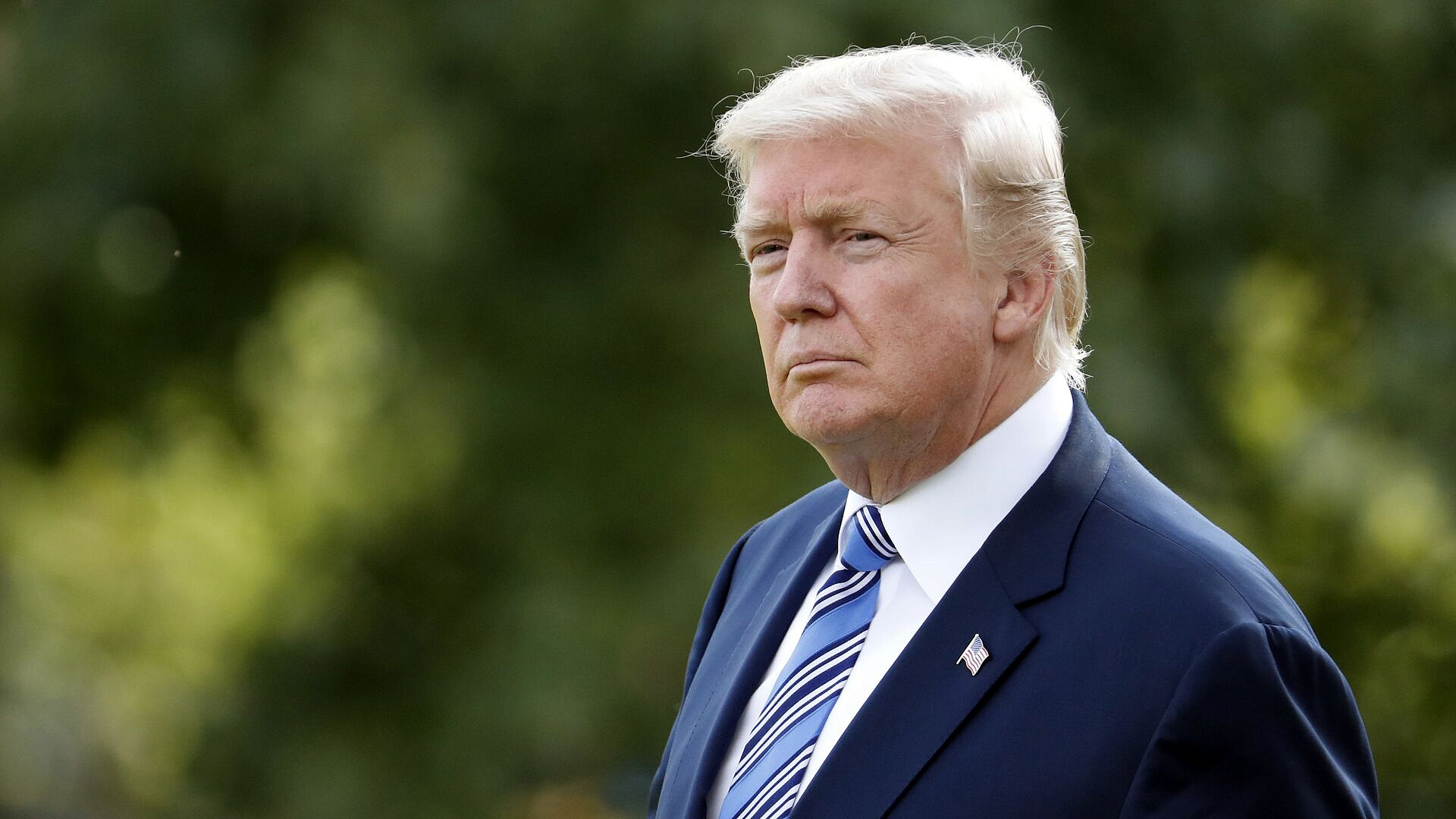 Трамп заявил о хорошем сотрудничестве с Россией и Украиной Трамп заявил о хорошем сотрудничестве с Россией и Украиной