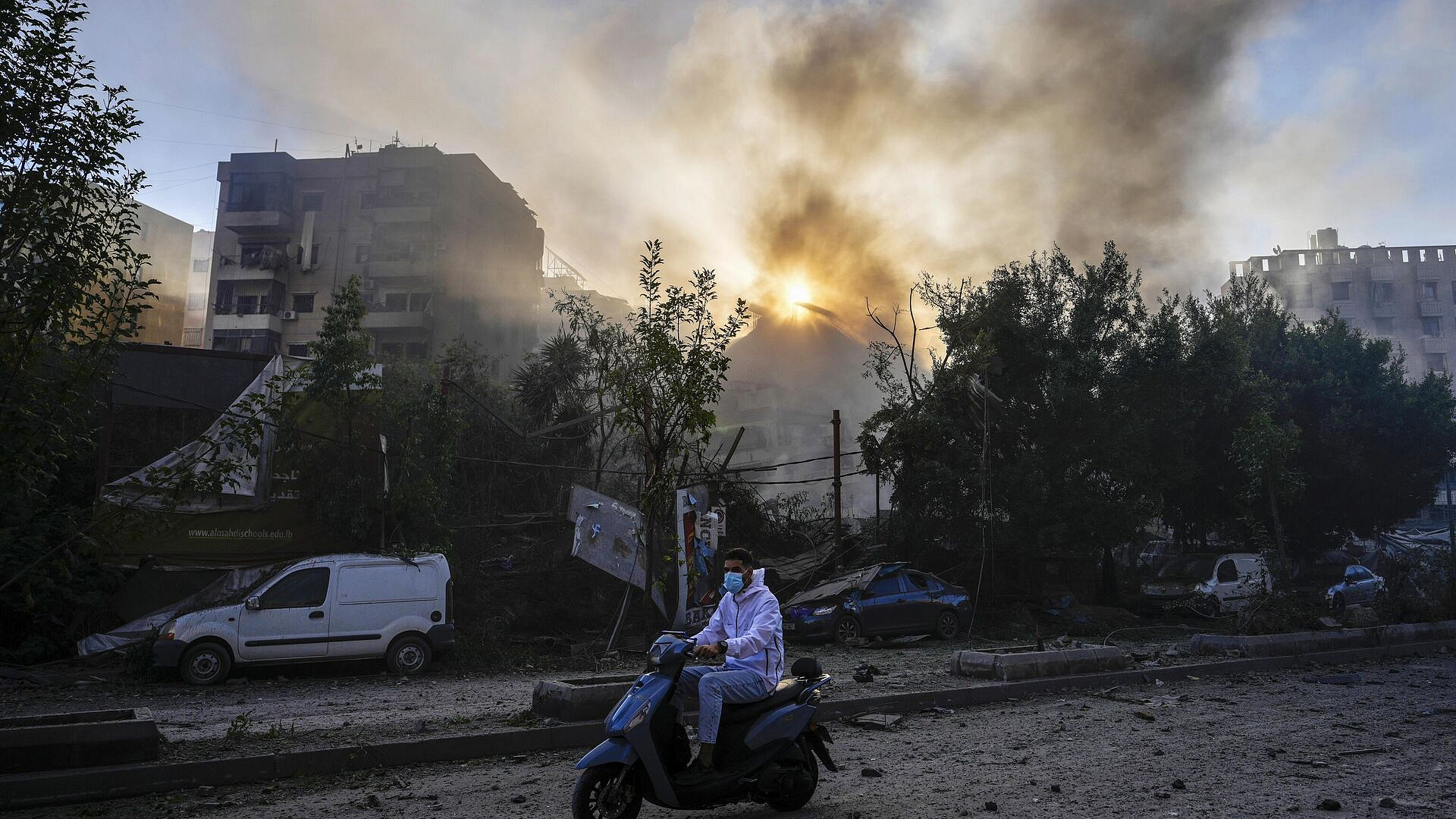 ������� ����� ����� 20 ������ � ������ ��������� �������, �������� ��������