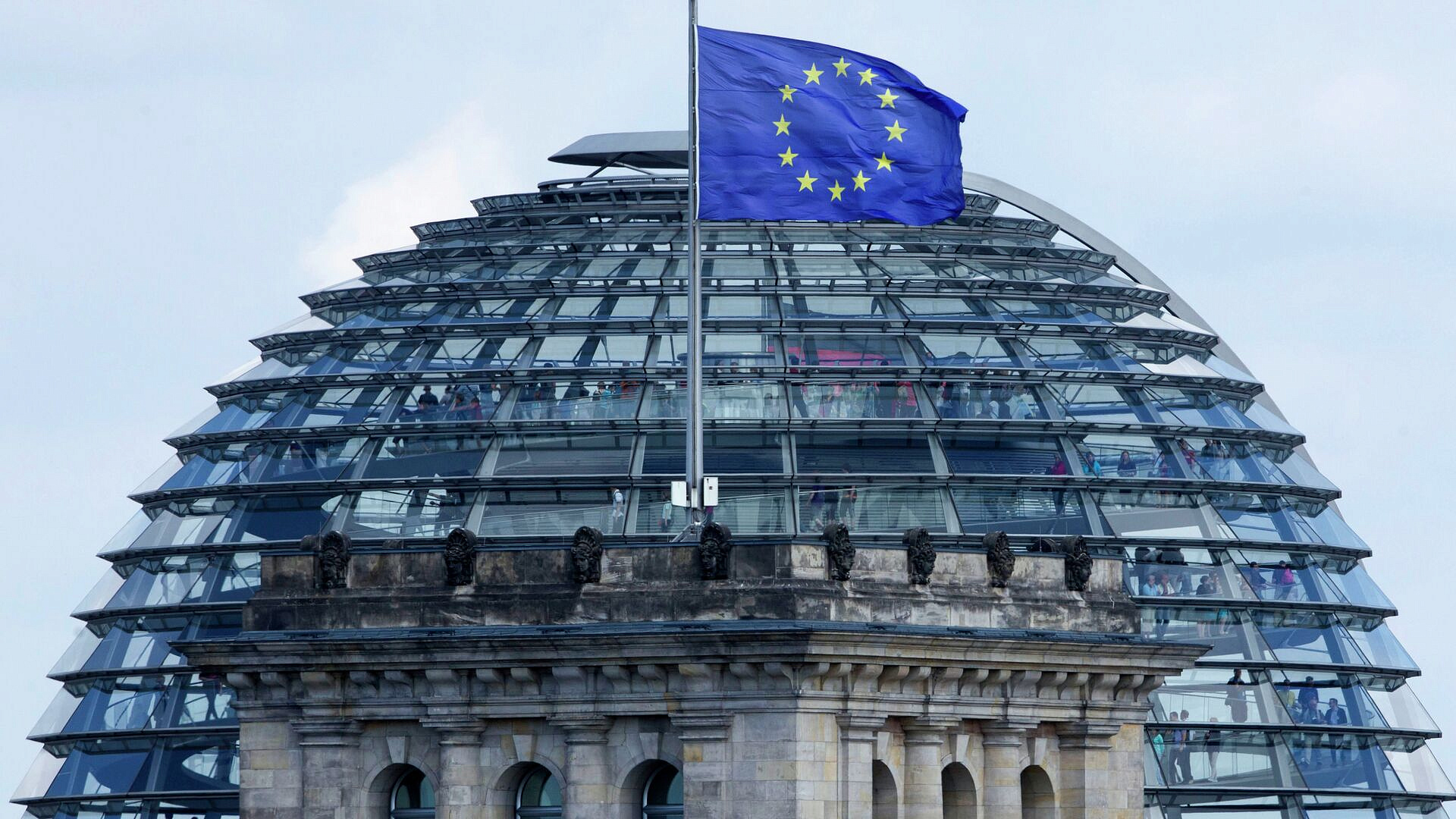 Госдолг Германии достиг исторического рекорда