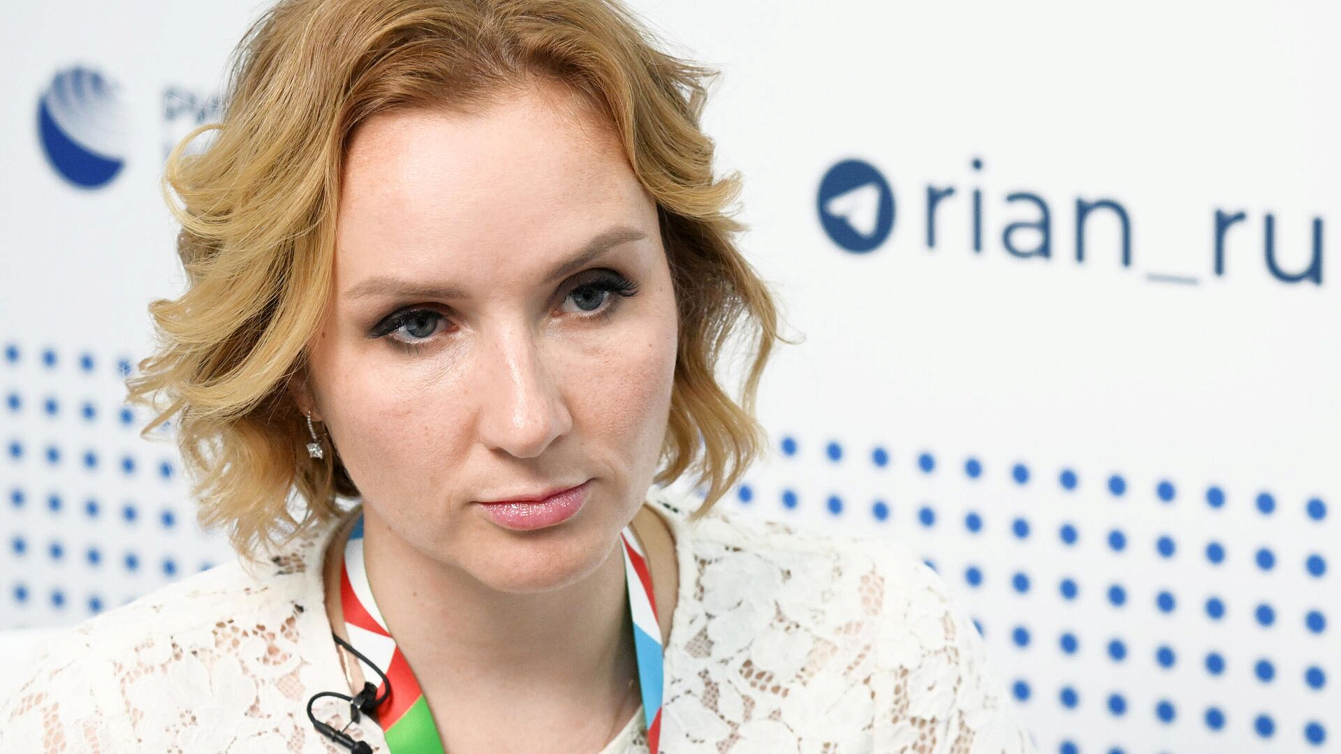 Львова-Белова призвала перестать помещать сирот в больницы без показаний