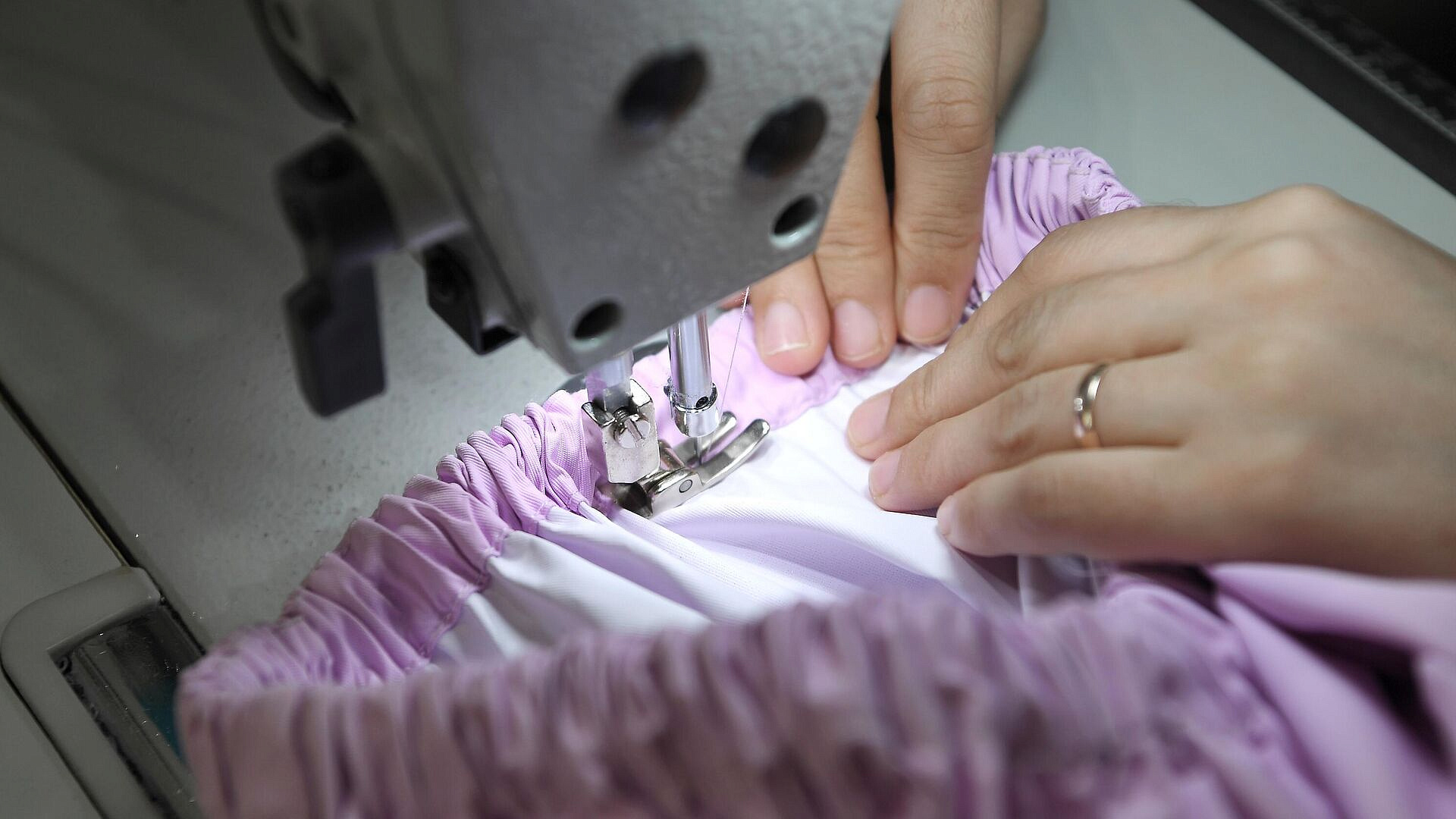 Свыше 22 тысяч предприятий бытового обслуживания действует в Подмосковье