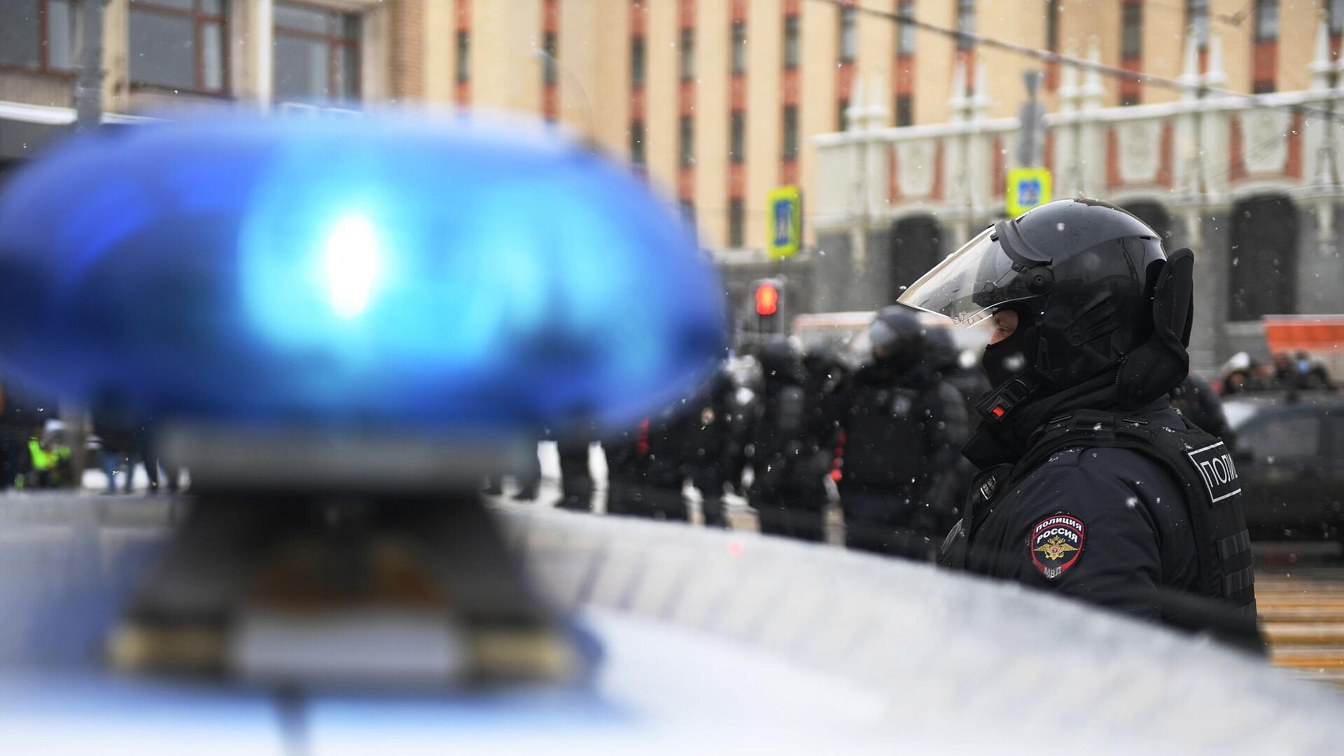 � ����� ��������� ���������������� ����������� � ������ �������� ����*