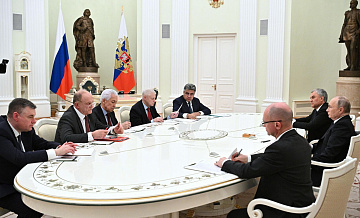 Все лидеры фракций нацелены на созидательную работу, заявил Путин