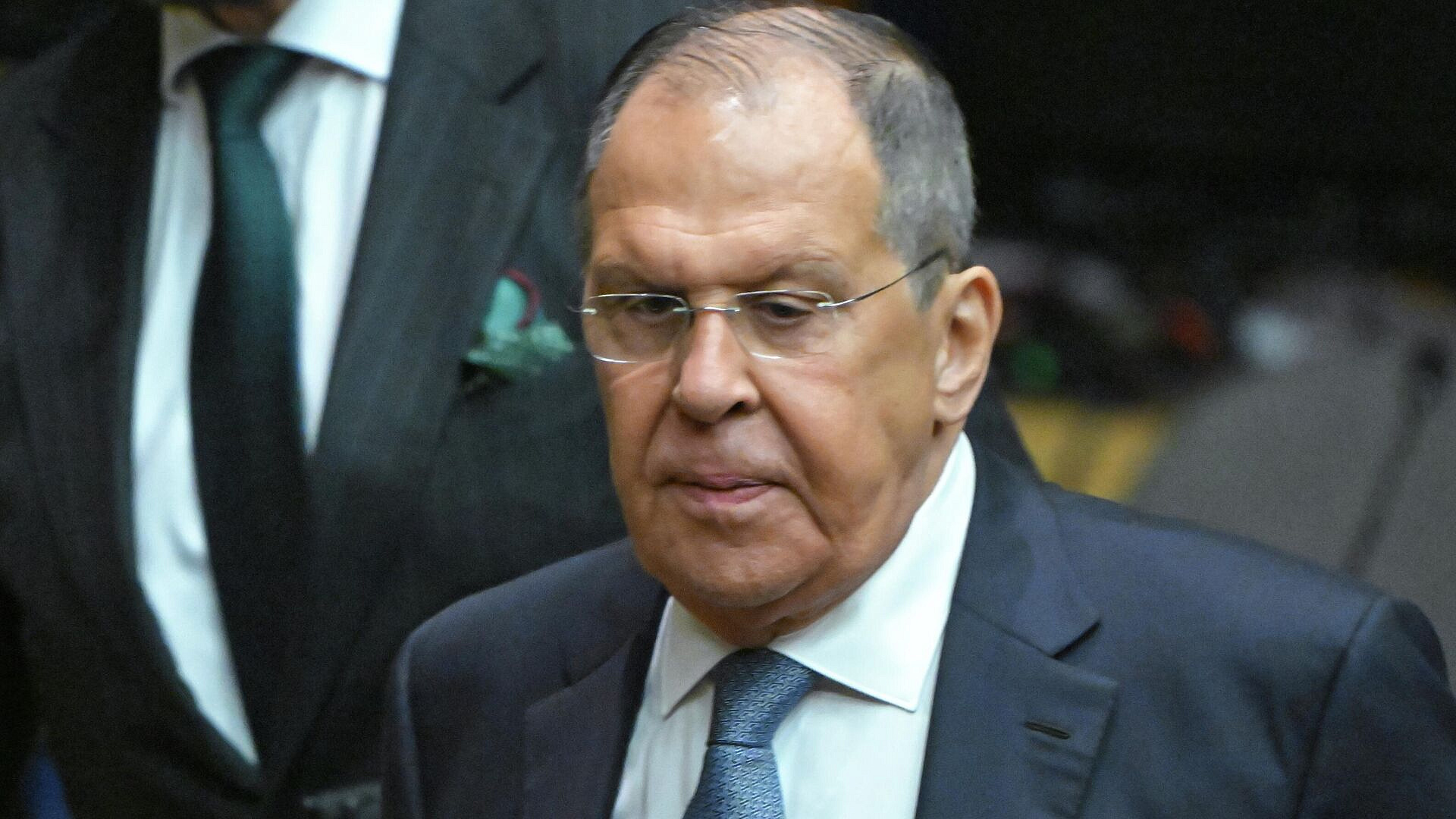 Лавров назвал "шумом" заявления о якобы российском дроне в Эстонии