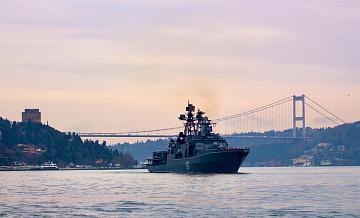 Турция ограничит проход через проливы Босфор и Дарданеллы для военных судов