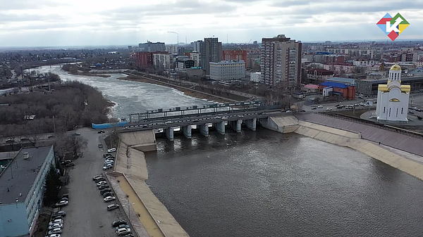 ����� ������� � ��������� � ���������� ������������� �������� � ��������