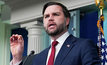 Вэнс предупредил американцев о сложных неделях из-за цен на бензин