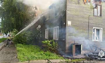 Жильцы сгоревшего в Вологодской области дома получат компенсацию