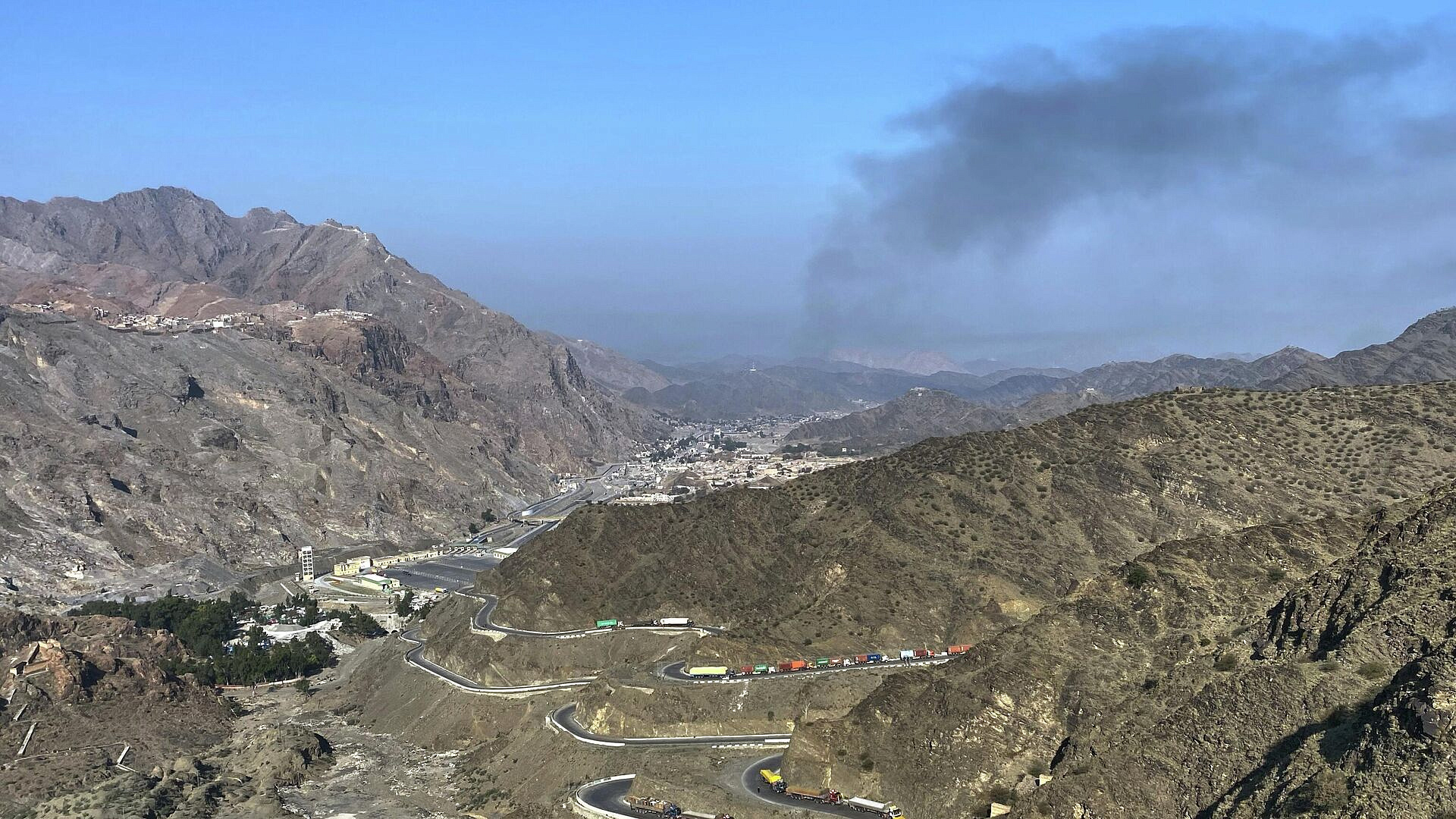 В Афганистане число погибших при атаке Пакистана достигло 400