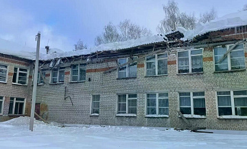 В Мордовии из-за снега частично обрушилась крыша школы