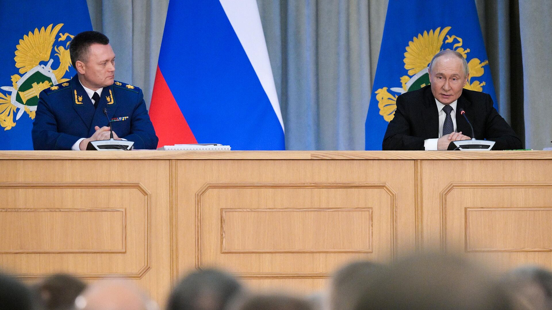 ������� ������ �����, ���������� ��������� 33 �������� ����