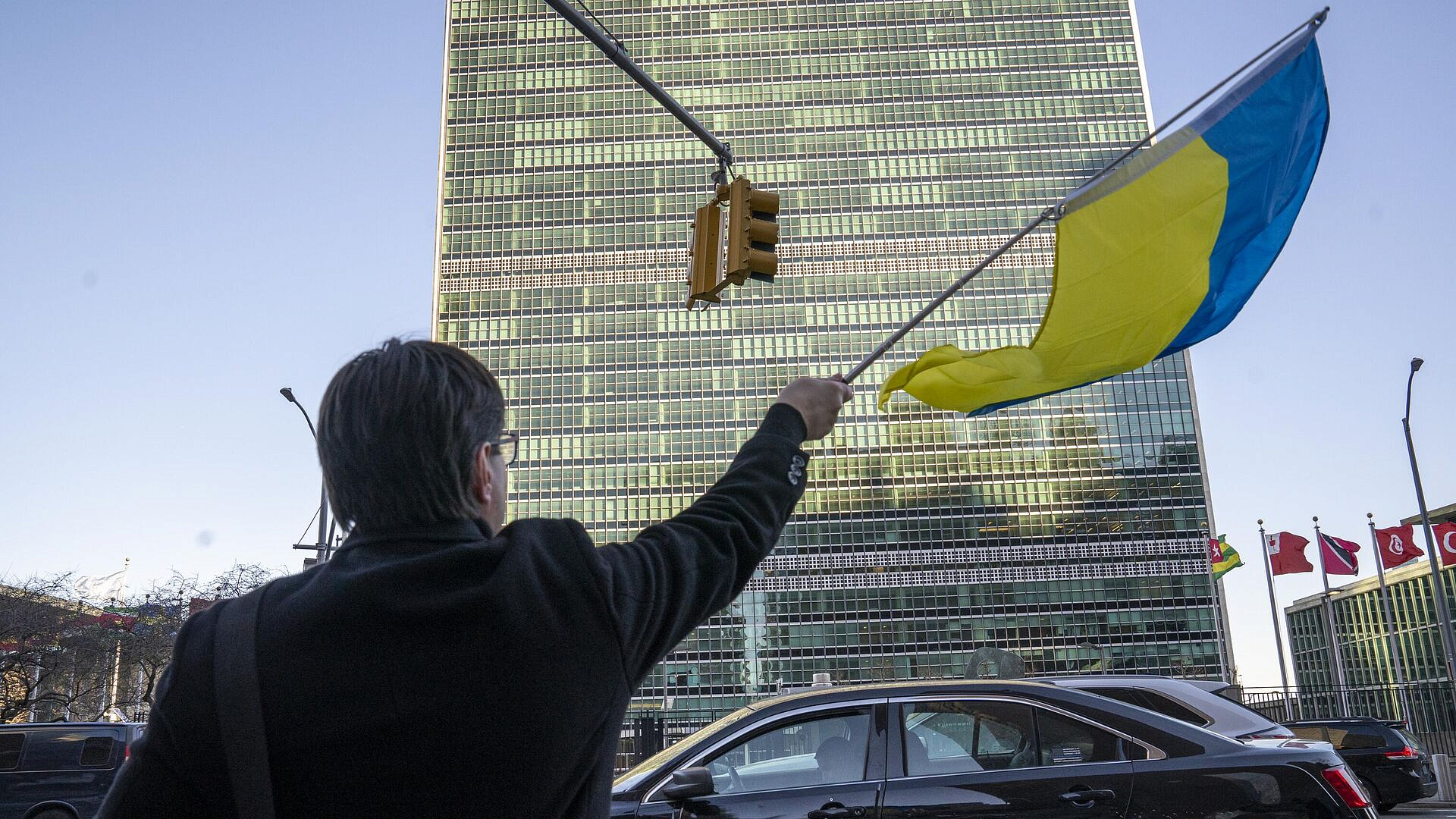 �� ������ ������� ������� ��������� �� ������� ����� ����������� ������