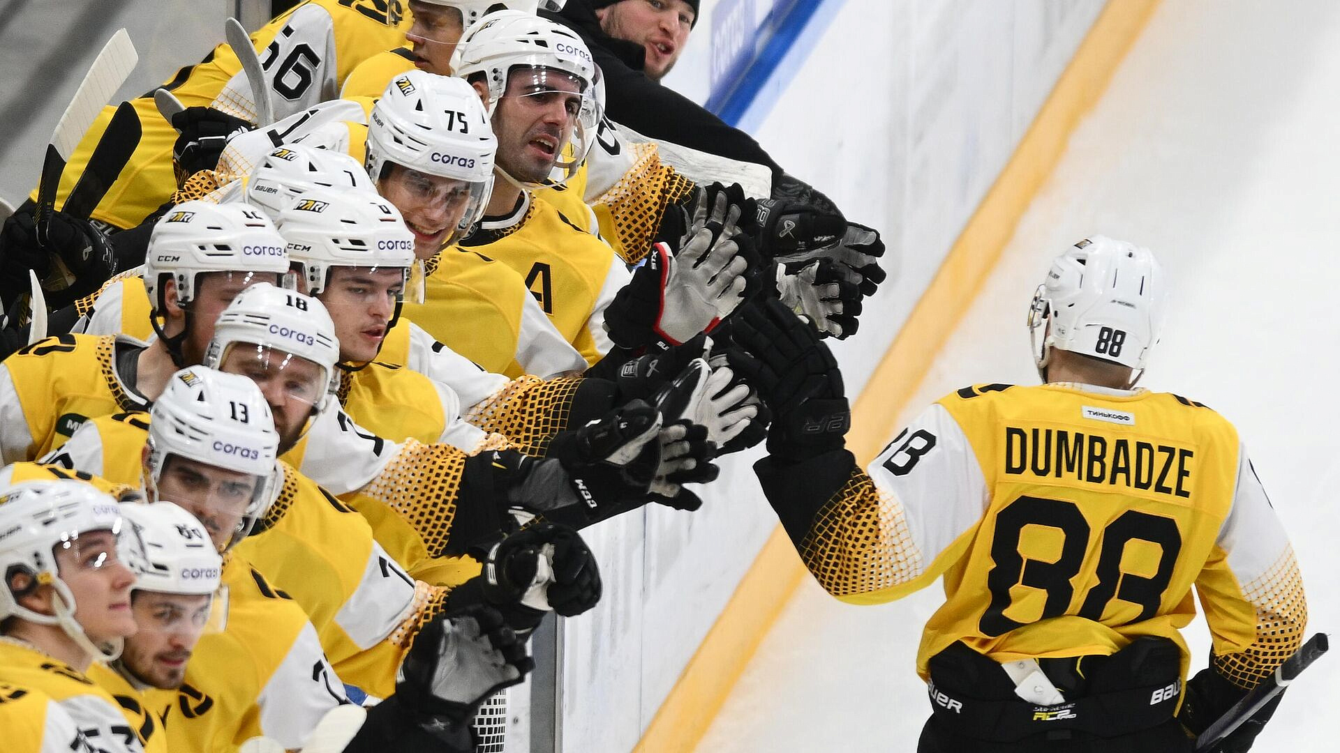 "����������" � "����": �������� ������ ���� ��� 3 ������