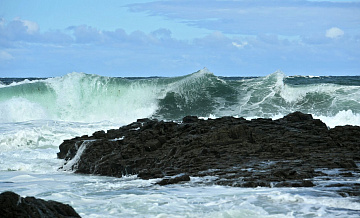 У южных Курил ожидается шторм с шестиметровыми волнами