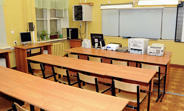 В Башкирии учитель, включивший порно на уроке, уволился из школы