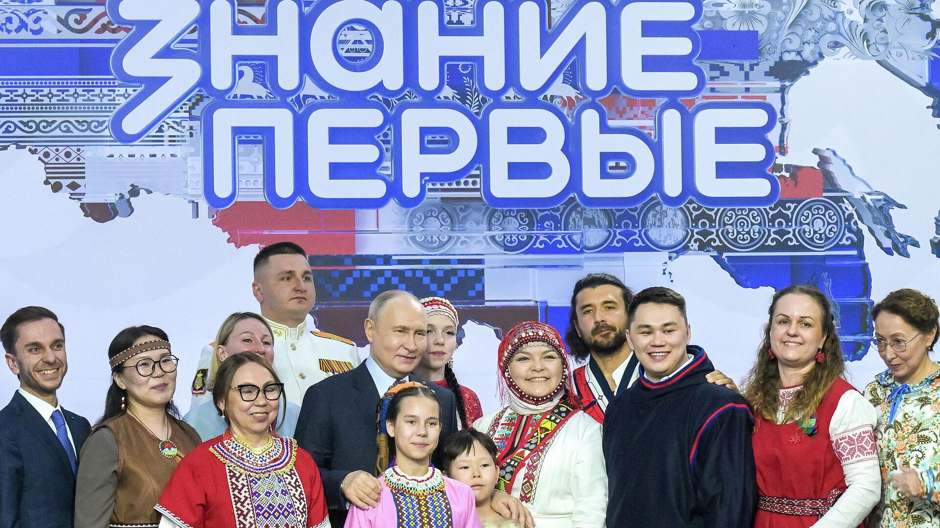 Путину рассказали о школе в Якутии, где учатся дети пяти северных народов