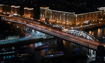 В Москве загорелся автомобиль