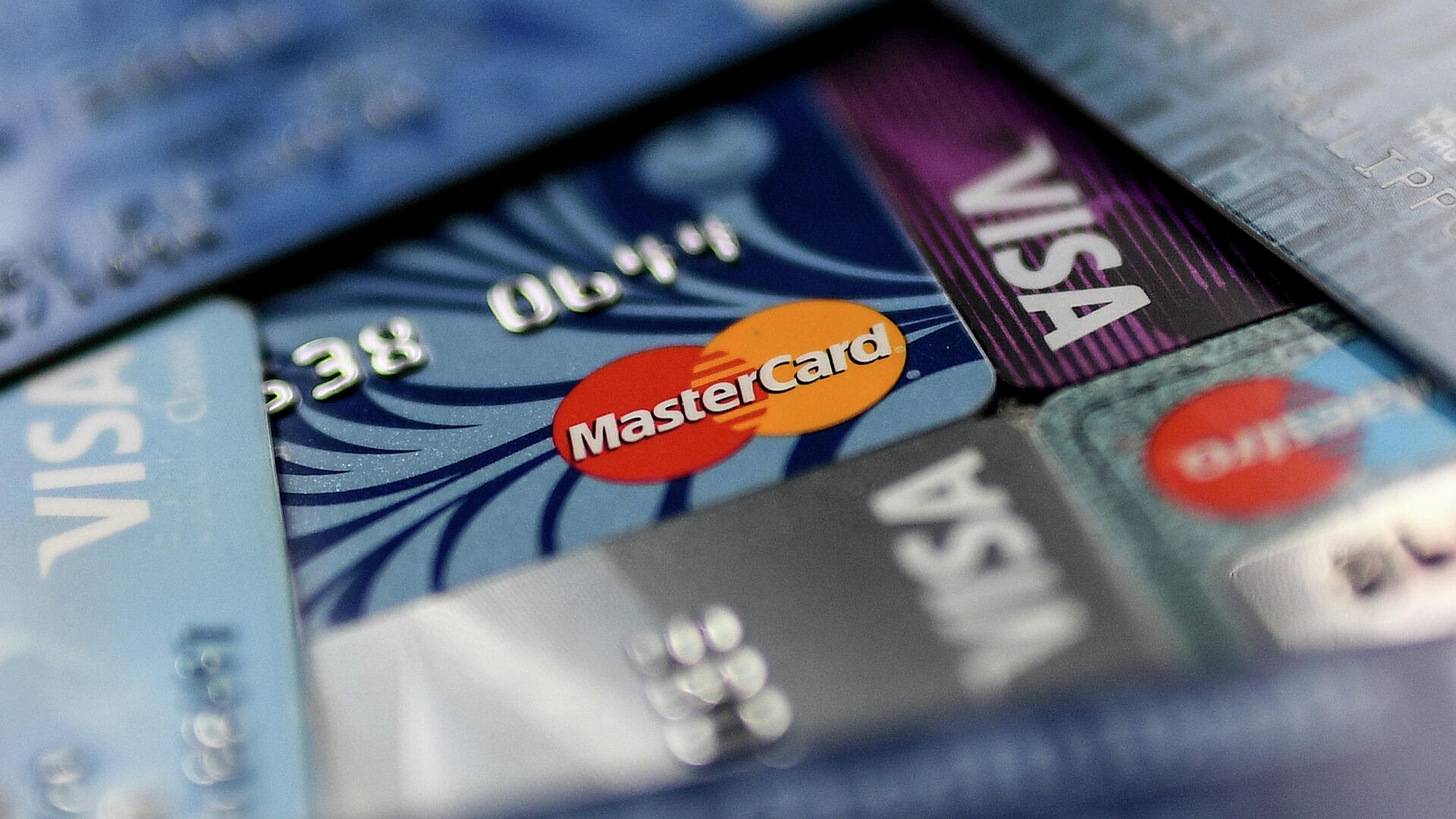 На Украине произошел массовый сбой в работе Visa и Mastercard