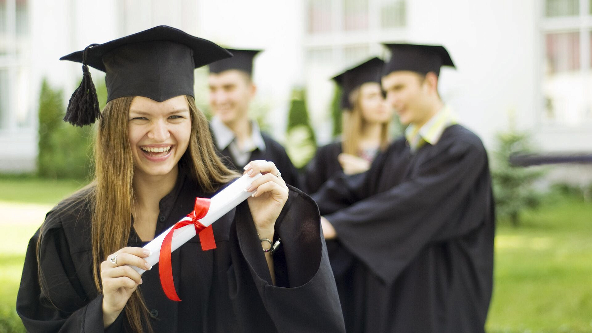 ������� ��������� � �������� ������ � ����������