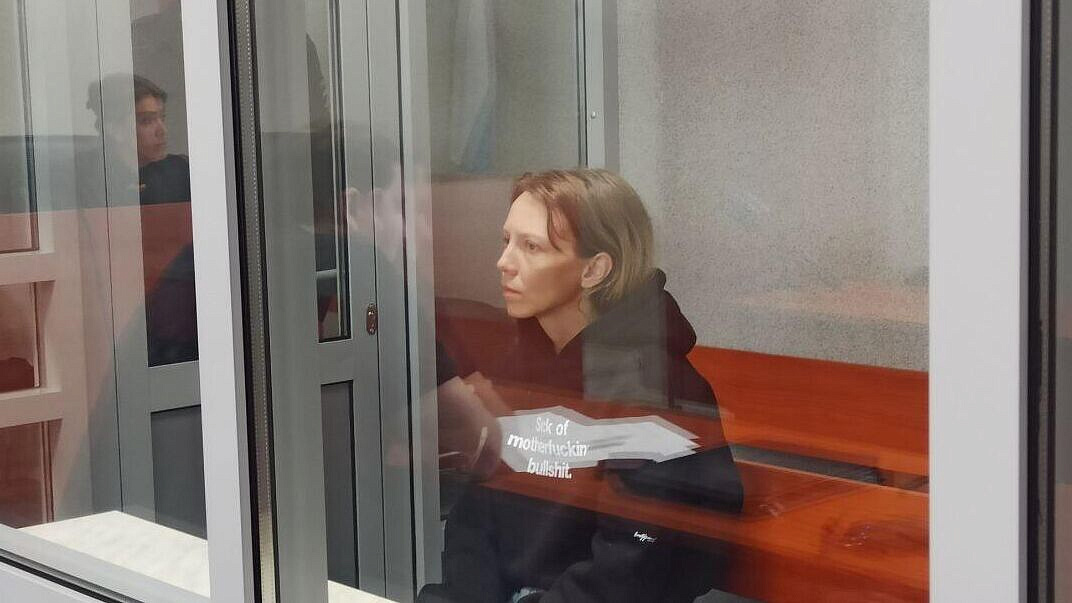 В Перми мать, обвиняемая в убийстве сына, ударила его ножом 35 раз В Перми мать, обвиняемая в убийстве сына, ударила его ножом 35 раз
