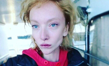 Осужденная за убийство мужа фотомодель отправляла фото раны знакомому врачу Осужденная за убийство мужа фотомодель отправляла фото раны знакомому врачу