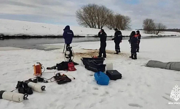 Водолазы 18 раз спускались в реку в поисках пропавших в Подмосковье детей