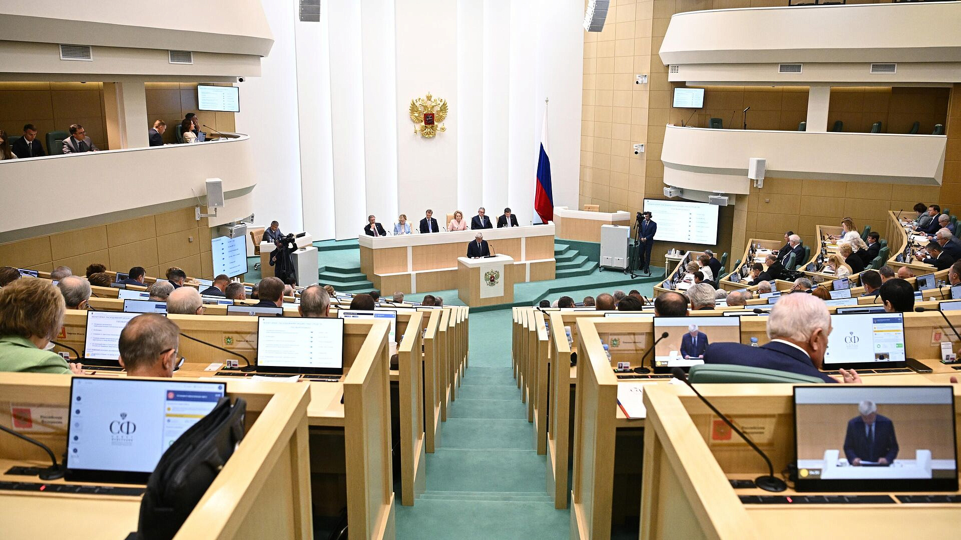 В Совфеде прокомментировали "100-дневный план Трампа"