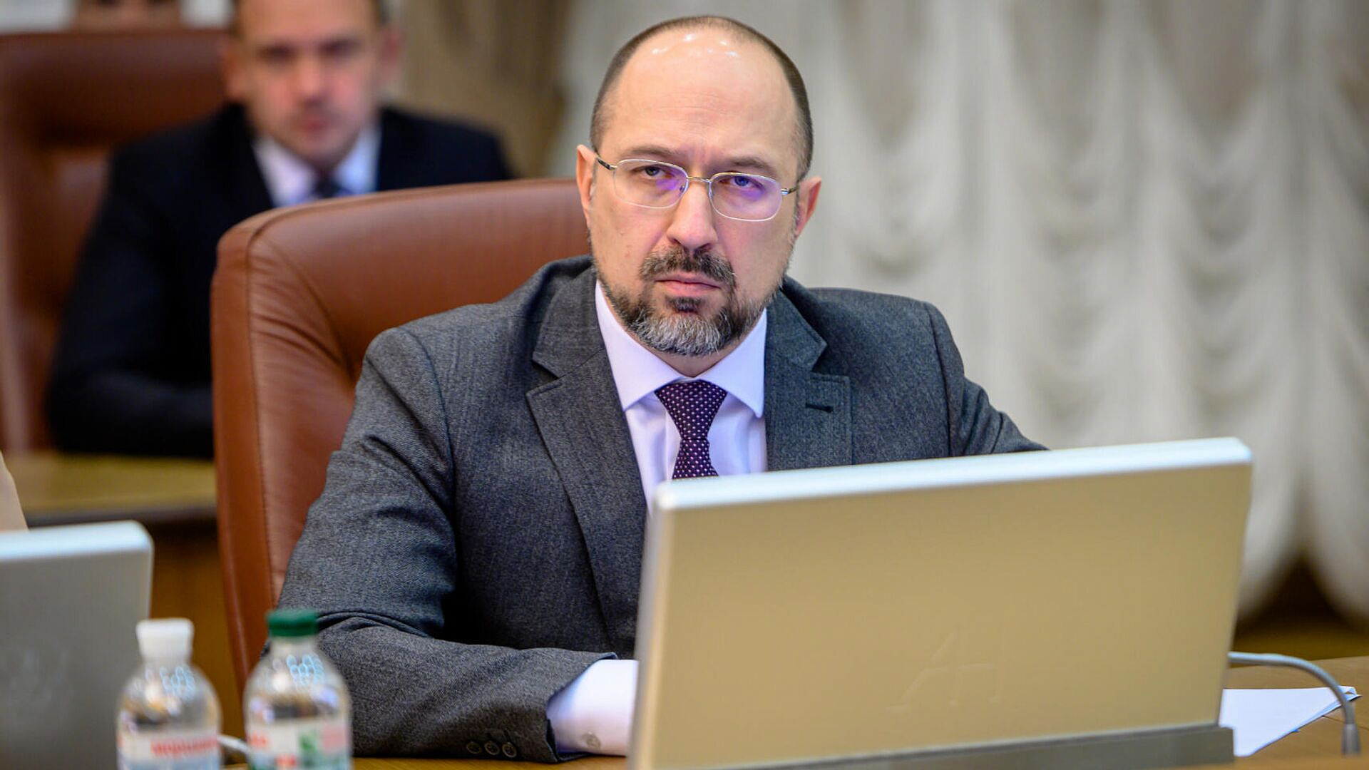 ������� ������� ��������� � ���������� ������������ ���������