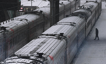 Задержка по поездам в Краснодарском крае составляет до 14 часов