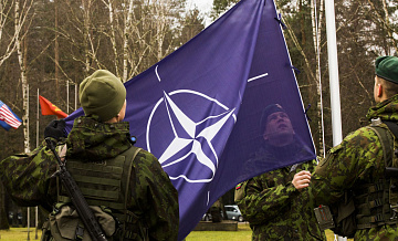 СМИ: страны НАТО оказались позади по уровню техники из-за дронов с ИИ
