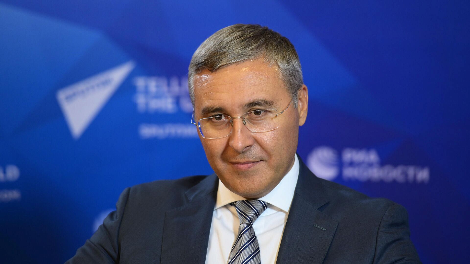 В России создают экосистему изобретательства, заявил Фальков
