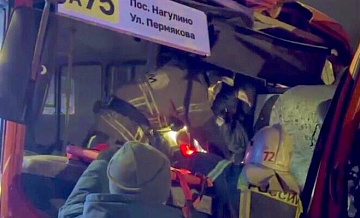 При столкновении двух маршруток в Нижнем Новгороде пострадали пять человек