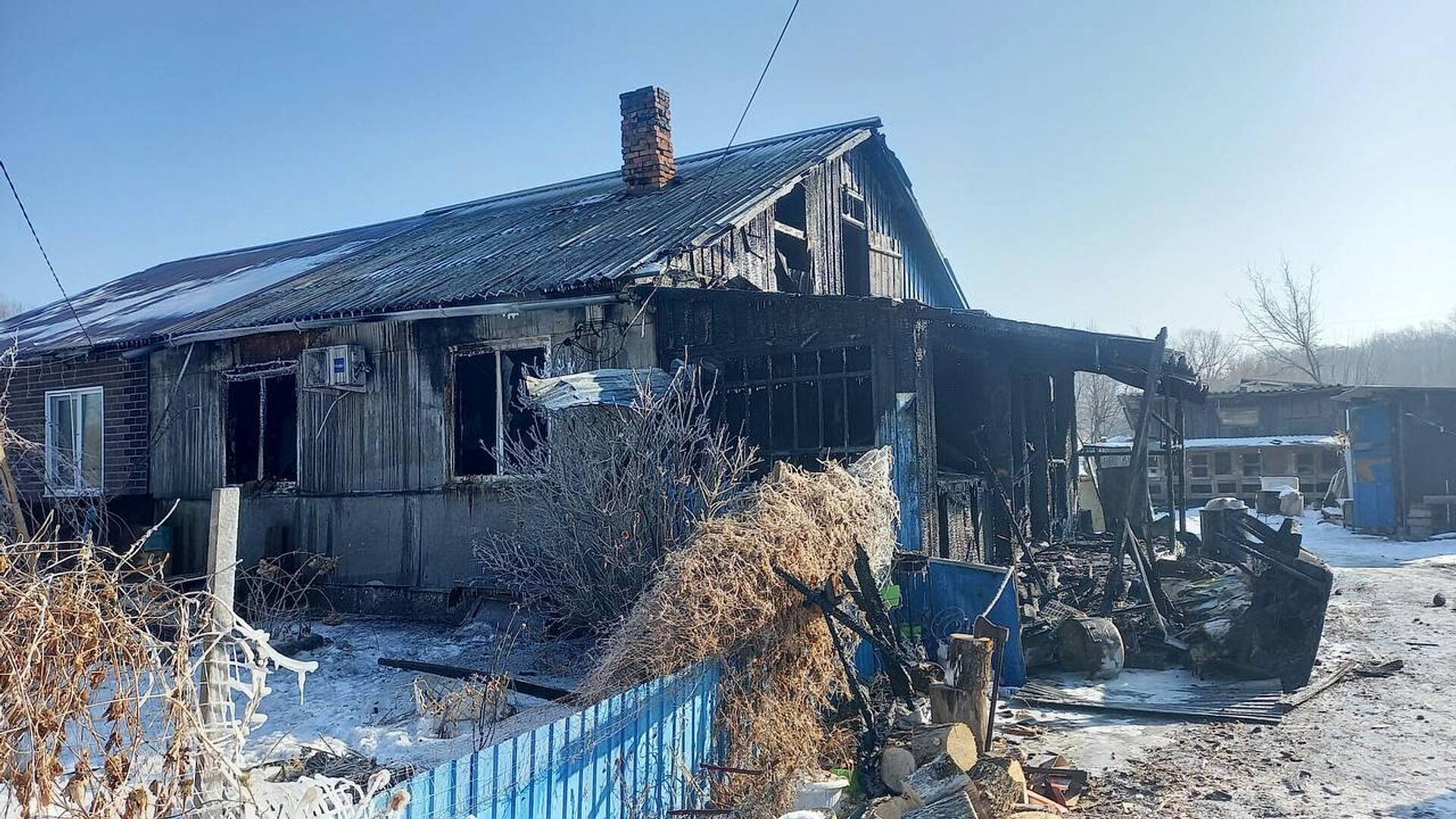 В Приморье возбудили дело после гибели людей при пожаре в хосписе