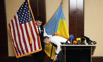Французский политик оценил сделку США и Украины Французский политик оценил сделку США и Украины