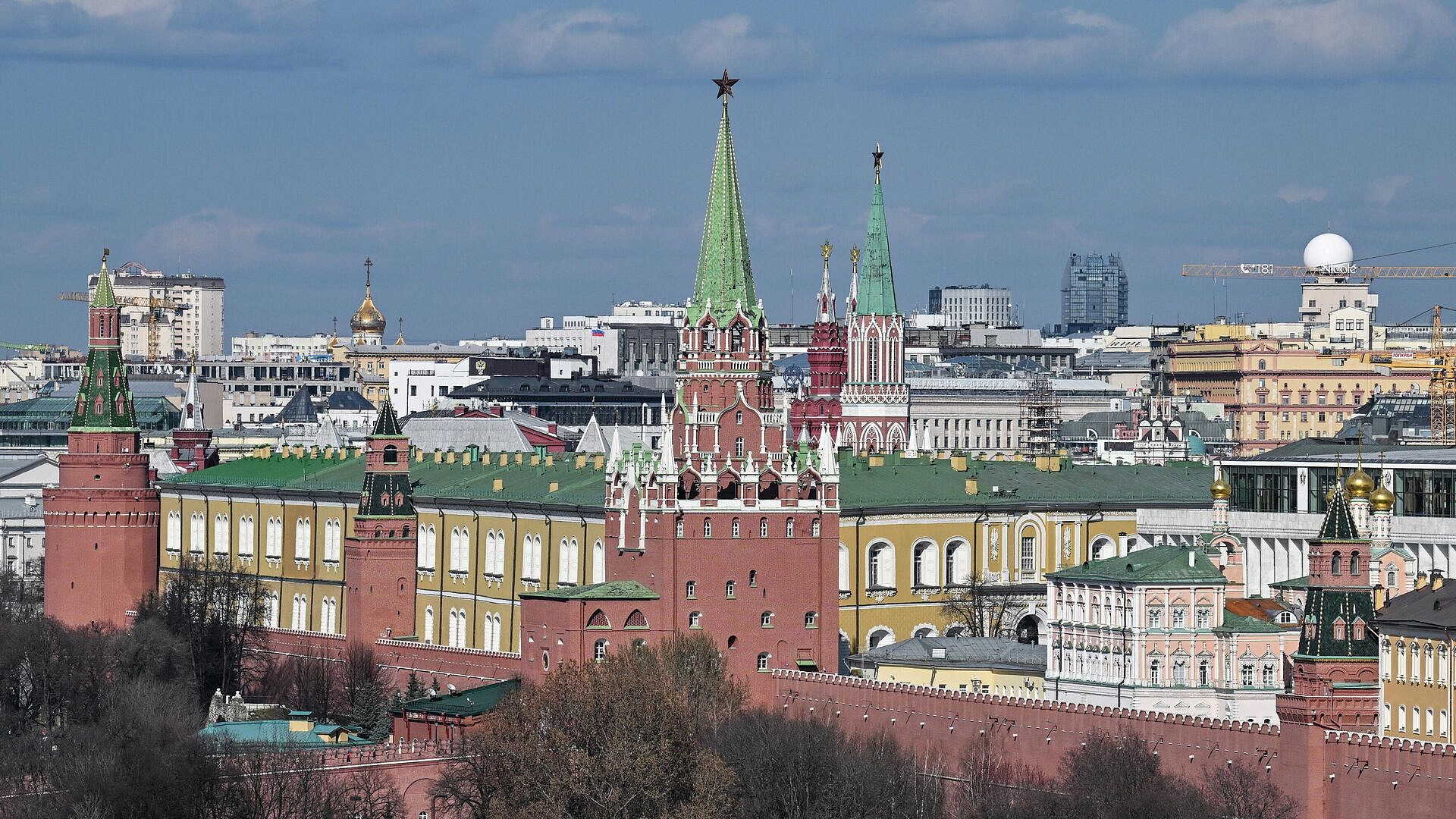 Песков: Москва предпочла не комментировать заявления Трампа по Ормузу