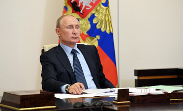 Путин поручил оперативно пресекать работу иностранных спецслужб в России
